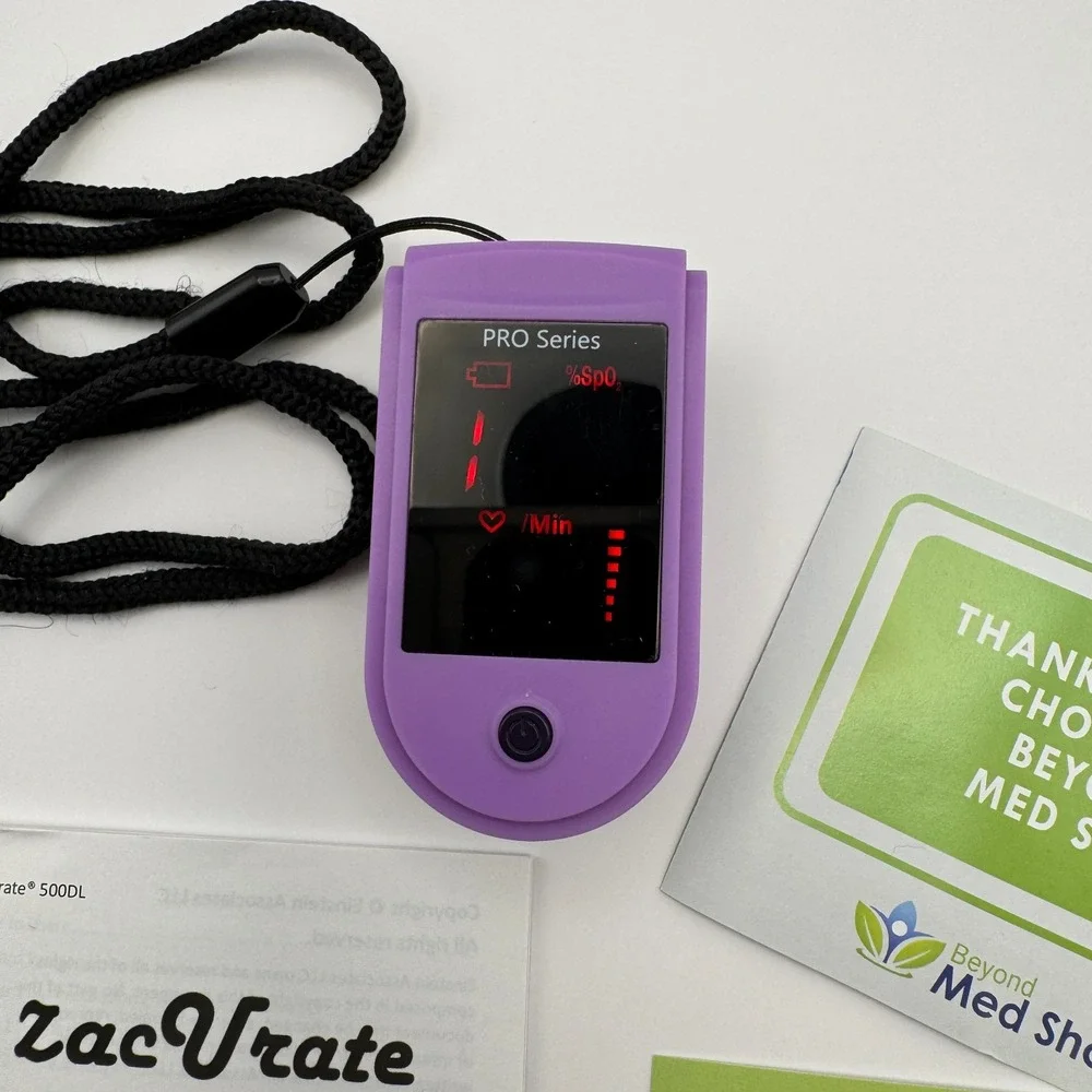 Zacurate Pro Series 500DL Fingertip Pulse Oximeter Includes Box and Manual